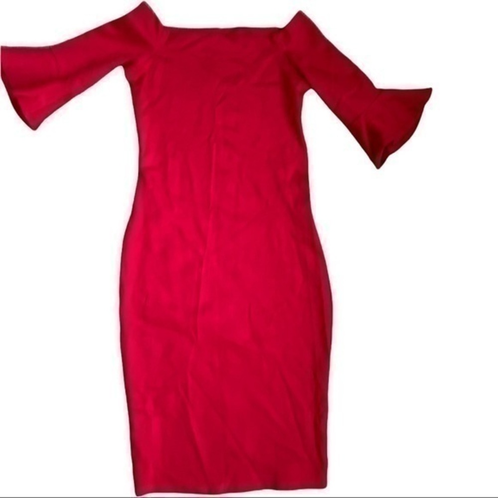 Snap size medium red dress scoop neck, sexy fitted dress, flair sleeves